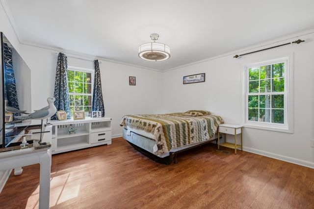 391 Di-Cindy Ln., Murrells Inlet, SC 29576