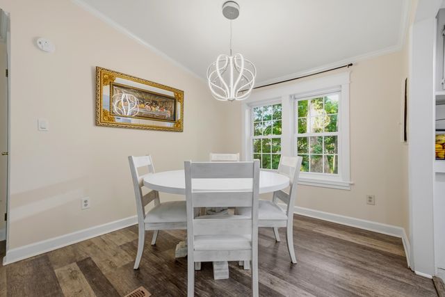 391 Di-Cindy Ln., Murrells Inlet, SC 29576