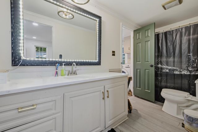 391 Di-Cindy Ln., Murrells Inlet, SC 29576