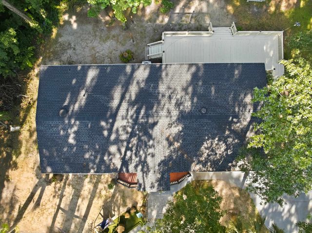 391 Di-Cindy Ln., Murrells Inlet, SC 29576