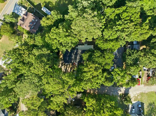 391 Di-Cindy Ln., Murrells Inlet, SC 29576