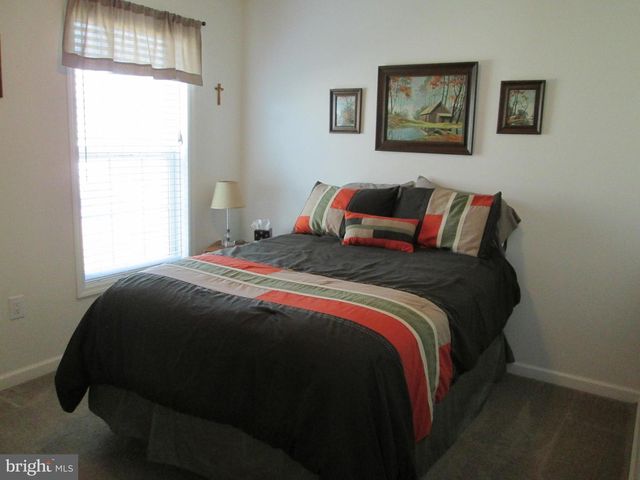 22 FINCH DR N, Bechtelsville, PA 19505