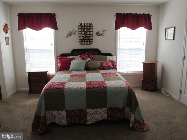 22 FINCH DR N, Bechtelsville, PA 19505