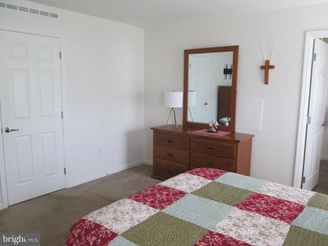 22 FINCH DR N, Bechtelsville, PA 19505