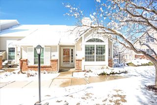 2894 W Long Circle A, Littleton, CO 80120