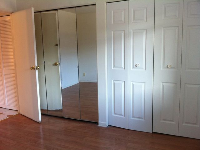 9368 BAY COLONY Drive 2S, Des Plaines, IL 60016