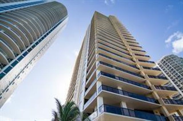 16275 Collins Avenue, Sunny Isles Beach, FL 33160