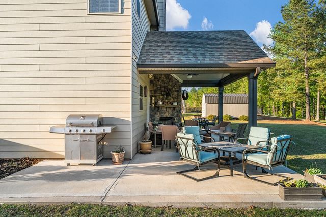 153 SE Abberly Lane, Ellerslie, GA 31807