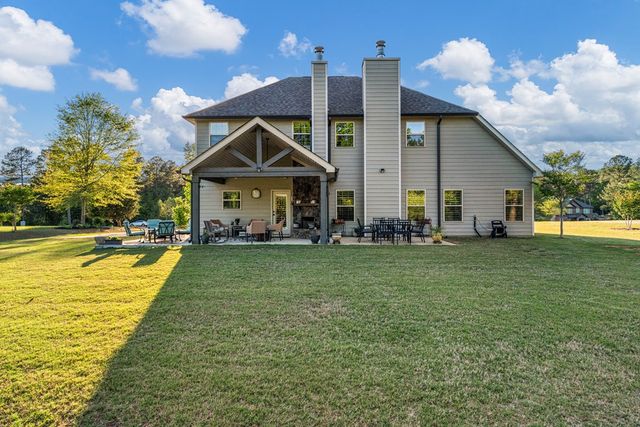 153 SE Abberly Lane, Ellerslie, GA 31807