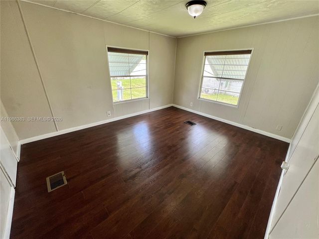 10550 W State Road 84 244, Davie, FL 33324