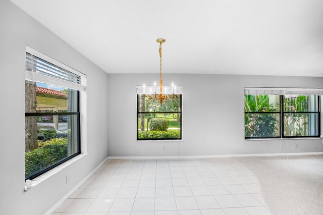 361 SW South River Drive 101, Stuart, FL 34997