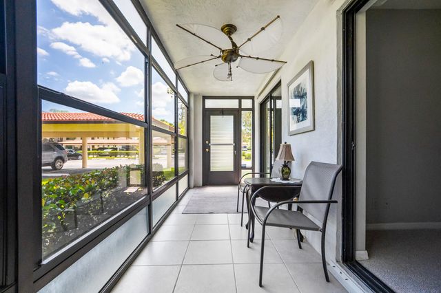361 SW South River Drive 101, Stuart, FL 34997