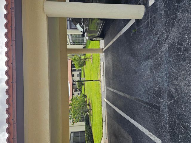 361 SW South River Drive 101, Stuart, FL 34997
