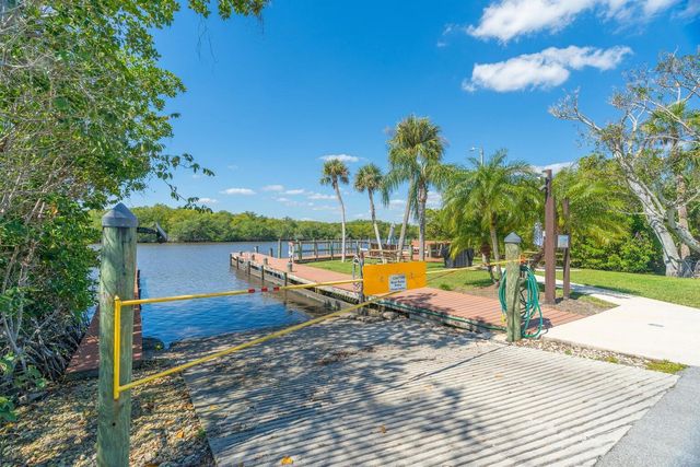 361 SW South River Drive 101, Stuart, FL 34997