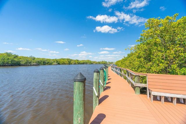 361 SW South River Drive 101, Stuart, FL 34997