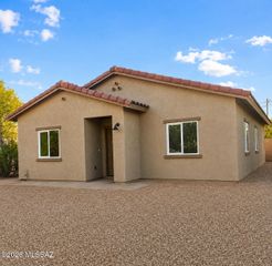 4477 N Pomona Avenue, Tucson, AZ 85705