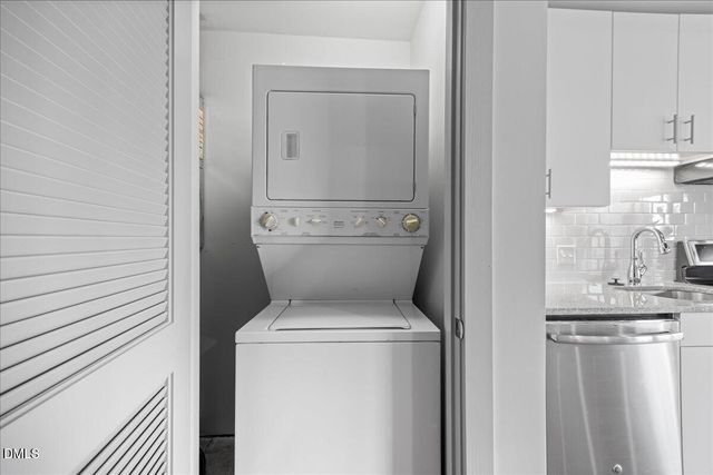 1300 St Marys Street 205, Raleigh, NC 27605