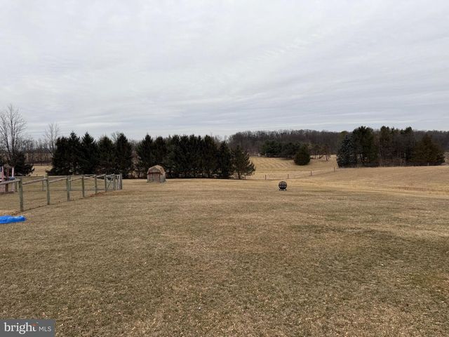 4 SUBDIVISION ROAD, Newville, PA 17241