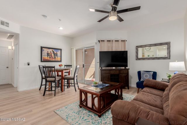 5400 E Williams Blvd Apt 7303, Tucson, AZ 85711