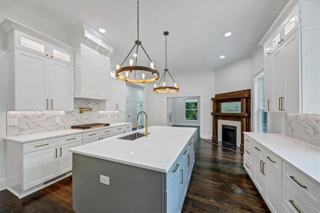 212 S Broad Street SW, Rome, GA 30161