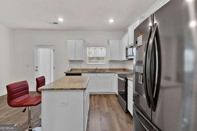 1054 Mackets Court SE, Atlanta, GA 30354