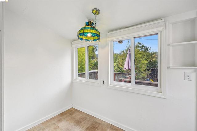 6502 Dana Street, Oakland, CA 94609