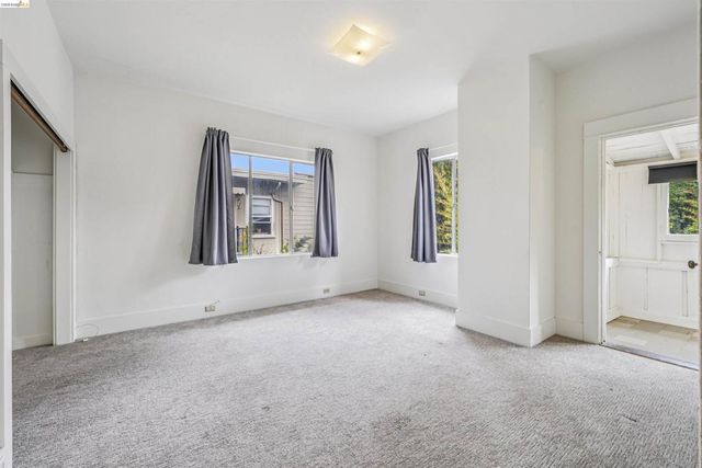 6502 Dana Street, Oakland, CA 94609