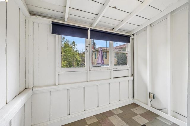 6502 Dana Street, Oakland, CA 94609
