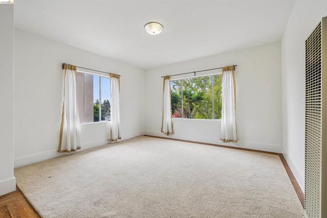 6502 Dana Street, Oakland, CA 94609