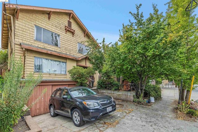 6502 Dana Street, Oakland, CA 94609