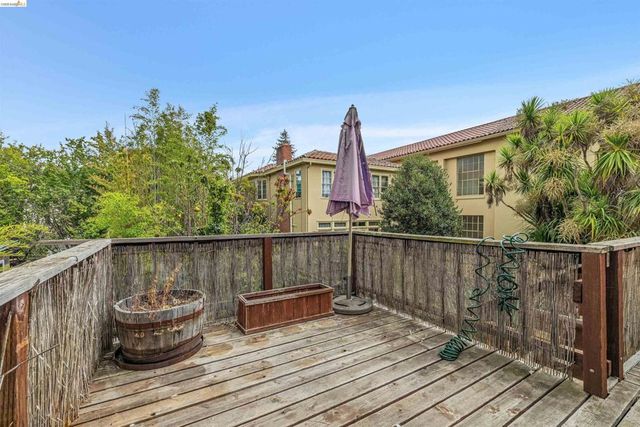 6502 Dana Street, Oakland, CA 94609