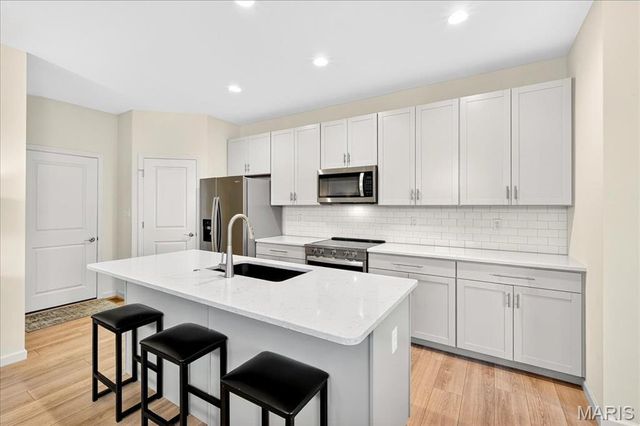 5 Capron Lane, St Charles, MO 63303