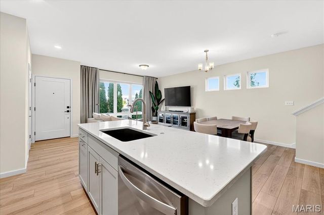 5 Capron Lane, St Charles, MO 63303