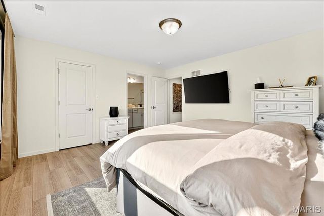 5 Capron Lane, St Charles, MO 63303