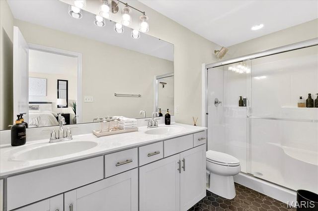 5 Capron Lane, St Charles, MO 63303