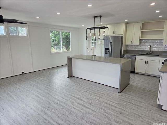 94-366 Kipou Street, Waipahu, HI 96797