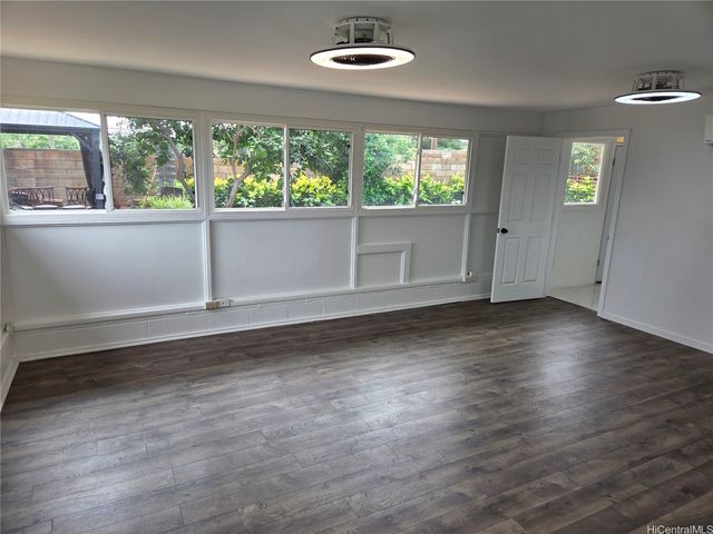 94-366 Kipou Street, Waipahu, HI 96797