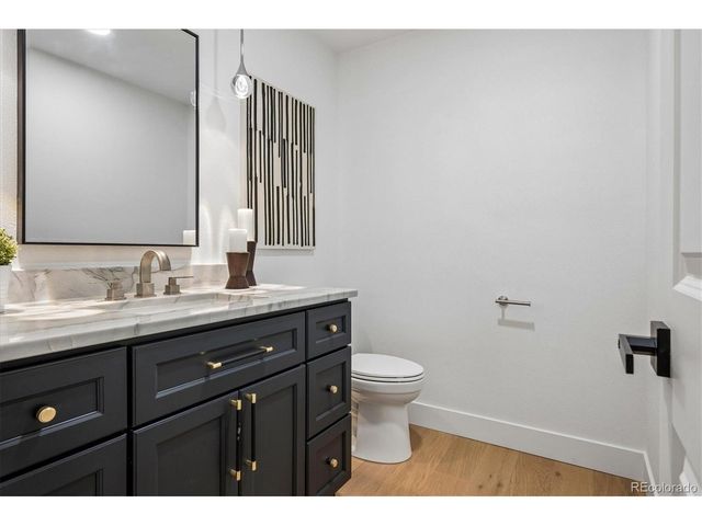 6960 S Harrison St, Littleton, CO 80122