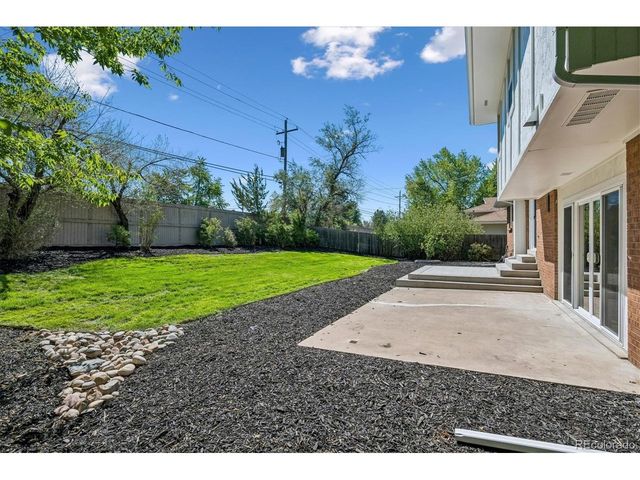 6960 S Harrison St, Littleton, CO 80122