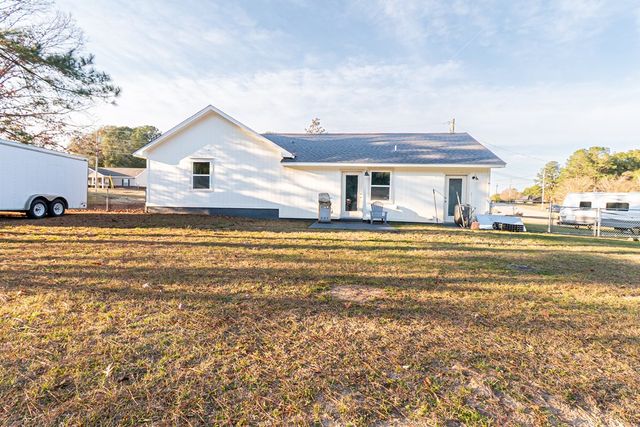 176 Foxbrier Drive, Ozark, AL 36360