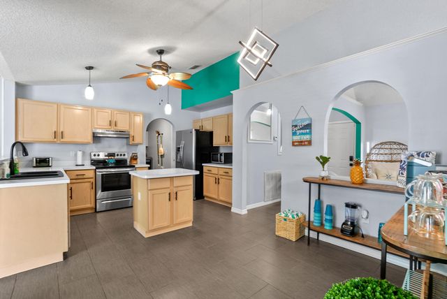 1574 SE Appamattox Terrace, Port St. Lucie, Port St Lucie, FL 34952