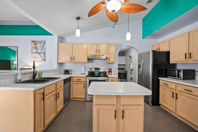 1574 SE Appamattox Terrace, Port St. Lucie, Port St Lucie, FL 34952