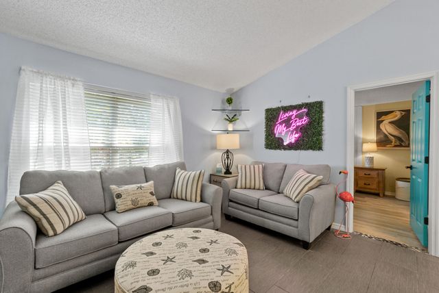 1574 SE Appamattox Terrace, Port St. Lucie, Port St Lucie, FL 34952