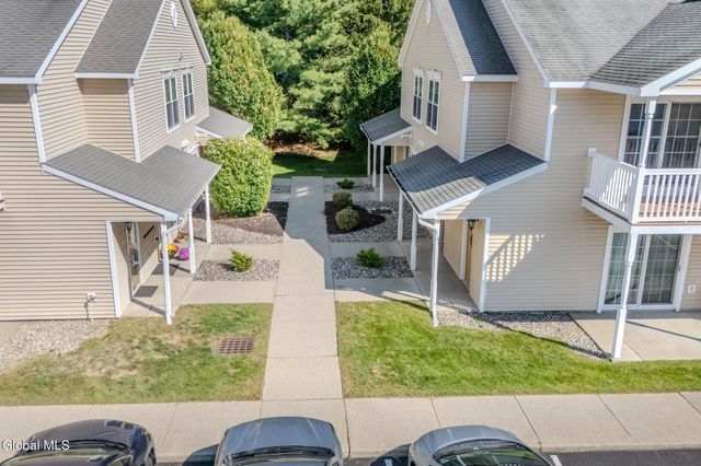 201 Cedar Run, Rensselaer, NY 12144