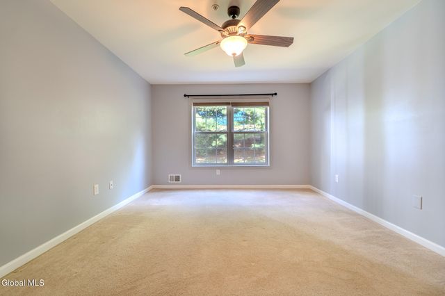 201 Cedar Run, Rensselaer, NY 12144