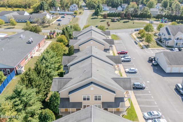 201 Cedar Run, Rensselaer, NY 12144