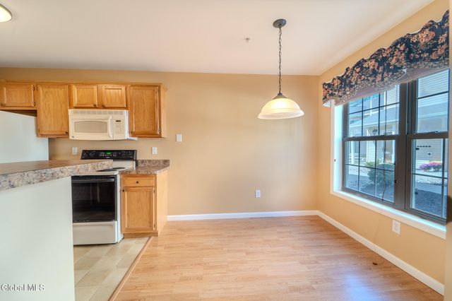 201 Cedar Run, Rensselaer, NY 12144