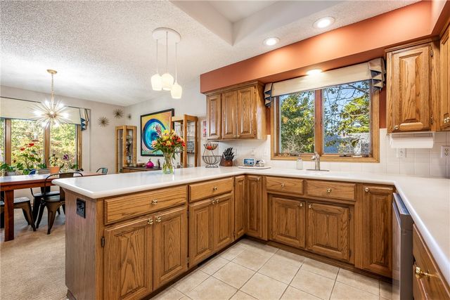 6 Banbury Lane, Bella Vista, AR 72714