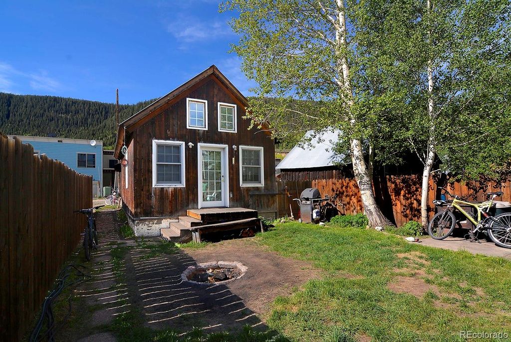 Image 2 of property listing at 308 Whiterock Avenue, Crested Butte, CO 81224