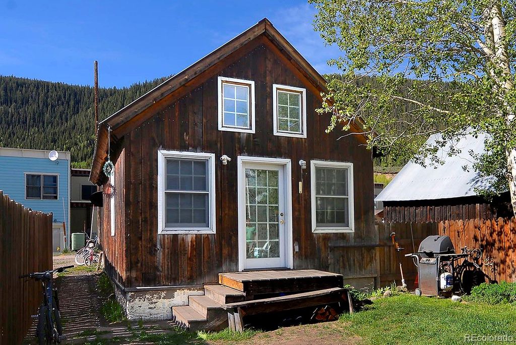 Image 12 of property listing at 308 Whiterock Avenue, Crested Butte, CO 81224